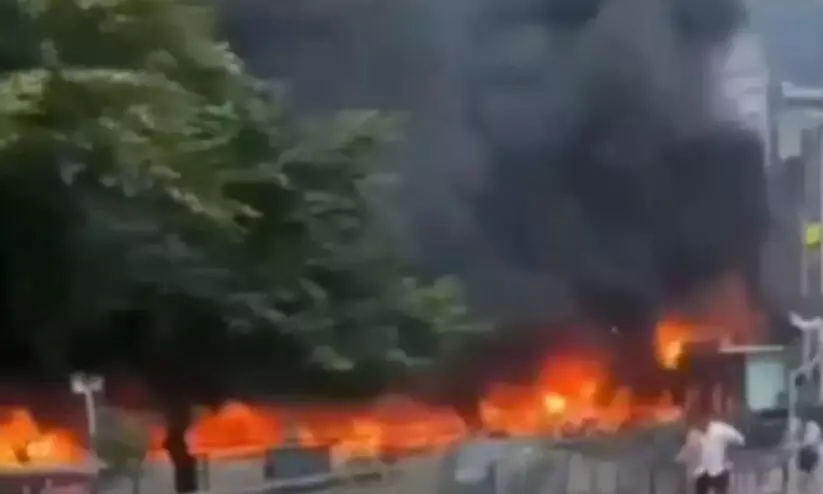 മൊസാദ് ആസ്ഥാനം ആക്രമിച്ച് ഇറാൻ ; ഇസ്രായേലിന്റെ നാലാമത്തെ എഫ്-35 വിമാനവും വെടിവെച്ചിട്ടു മൊസാദ് ആസ്ഥാനം ആക്രമിച്ച് ഇറാൻ ; ഇസ്രായേലിന്റെ നാലാമത്തെ എഫ്-35 വിമാനവും വെടിവെച്ചിട്ടു