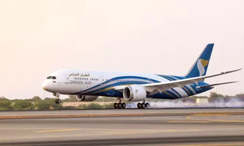 പു​തി​യ ബോ​യി​ങ് 787 ഡ്രീം​ലൈ​ന​ർ സ്വ​ന്ത​മാ​ക്കി ഒ​മാ​ൻ എ​യ​ർ