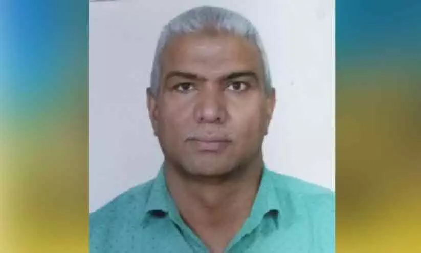 നാട്ടിലേക്ക് മടങ്ങാനിരിക്കെ മരിച്ച അൻസാരിയുടെ മൃതദേഹം ഖബറടക്കി നാട്ടിലേക്ക് മടങ്ങാനിരിക്കെ മരിച്ച അൻസാരിയുടെ മൃതദേഹം ഖബറടക്കി