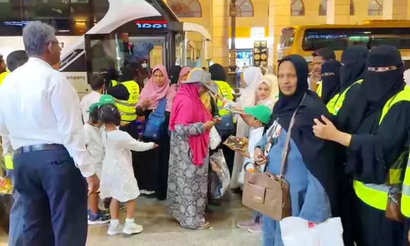 ഹ​ജ്ജി​ന്​ ശേ​ഷ​മു​ള്ള മ​ദീ​ന സി​യാ​റ​ത്ത്; മലയാളി തീർഥാടകർക്ക്​ മദീനയിൽ ഊഷ്മള സ്വീകരണം