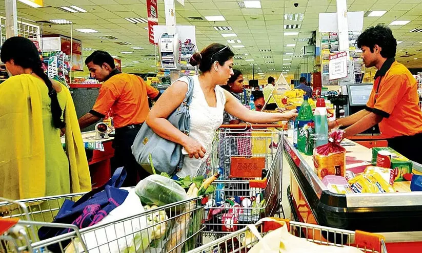 സോപ്പ് മുതൽ ബിസ്കറ്റിന് വരെ വില കൂടും; ഇറാൻ-ഇസ്രായേൽ യുദ്ധം നമ്മളെയും ബാധിക്കും