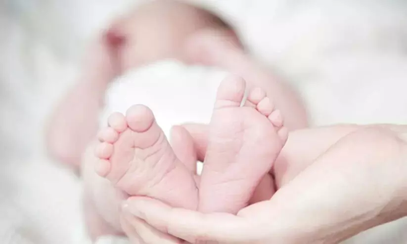 ബീഡിക്കുറ്റി തൊണ്ടയില്‍ കുടുങ്ങി, പിഞ്ചുകുഞ്ഞിന് ദാരുണാന്ത്യം; അച്ഛനെതിരെ പരാതി നൽകി അമ്മ