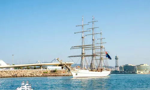 ശ​ബാ​ബ് ഒ​മാ​ൻ-​ര​ണ്ട് ലി​സ്ബ​ണി​ലേ​ക്ക്