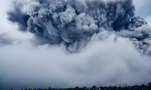 മൂന്നാഴ്ച കഴിഞ്ഞ് സുനാമി ദുരന്തം ഉണ്ടാകുമെന്ന് പ്രവചനം; വിമാന യാത്രികരുടെ എണ്ണം 83 ശതമാനം കുറഞ്ഞെന്ന് ജപ്പാനിലെ വിമാനക്കമ്പനികൾ