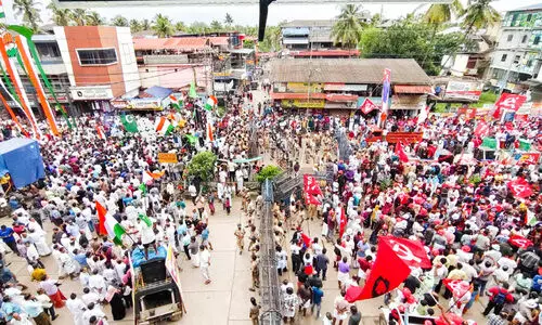 ക​ള​റാ​യി ക്ലൈ​മാ​ക്സ്