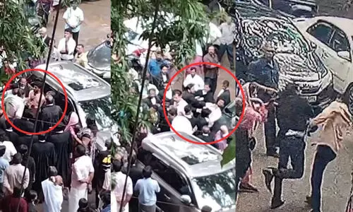 പാർക്കിങ്ങിനെ ചൊല്ലി തർക്കം; കൊല്ലത്ത് കോടതി വളപ്പിൽ യുവാവിനെ ക്രൂരമായി തല്ലിചതച്ച് അഭിഭാഷകർ, കുടെയുണ്ടായിരുന്ന യുവതിക്കും പരിക്ക്