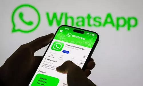 വാ​ട്സ്ആപ്പിൽ ഇ​നി പ​ര​സ്യവ​രു​മാ​ന​വും