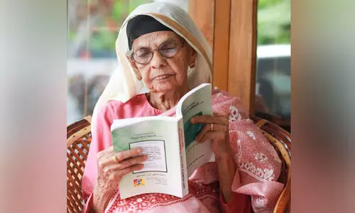 വായിക്കാതിരിക്കാൻ ആവില്ലെനിക്ക്... വായിക്കാതിരിക്കാൻ ആവില്ലെനിക്ക്...