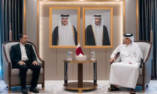 iran president meets qatar emir