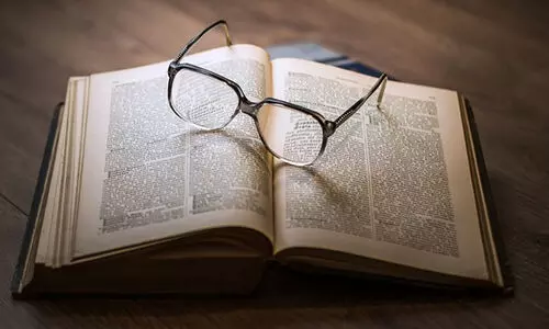 കൊ​ടു​ങ്ങ​ല്ലൂ​ർ മു​നി​സി​പ്പ​ൽ ലൈ​ബ്ര​റി; ലോ​ക​ത്ത് എ​വി​ടെ നി​ന്നും വാ​യി​ക്കാം; 113 വ​ർ​ഷ​ത്തെ അ​ക്ഷ​ര​​പ്പൊ​ലി​മ