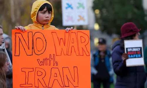 ഇറാനെ ആക്രമിക്കാനുള്ള പദ്ധതിയെ ട്രംപ് അനുകൂലികൾ അടക്കം ഭൂരിഭാഗം അമേരിക്കക്കാരും എതിർക്കുന്നുവെന്ന് സർവെകൾ