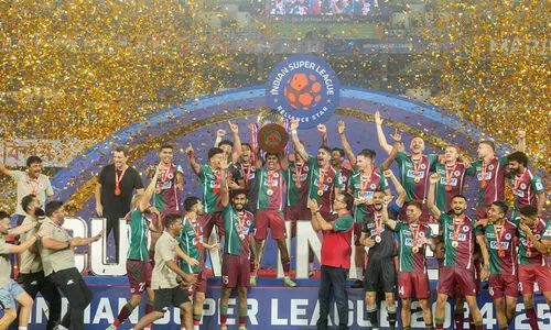 അഖിലേന്ത്യ ഫുട്ബാൾ ഫെഡറേഷന്റെ മത്സര കലണ്ടറിൽ ഐ.എസ്.എൽ ഇല്ല