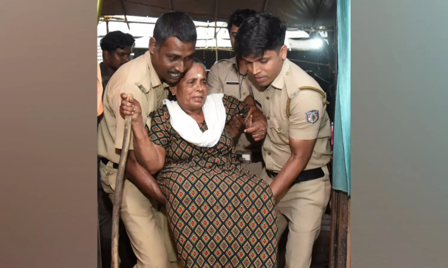 വാ​ണി​യം​പു​ഴ​യി​ല്‍ പോ​ളി​ങ് ശ​ത​മാ​നം കൂ​ടി, പു​ഞ്ച​ക്കൊ​ല്ലി​യി​ല്‍ കു​റ​ഞ്ഞു