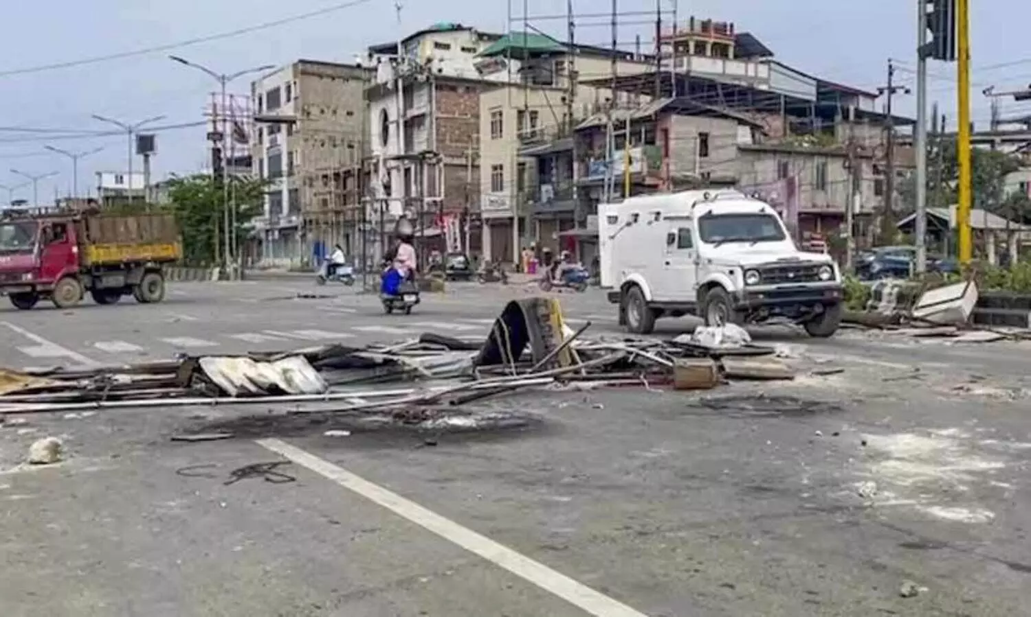 മണിപ്പൂരിൽ സുരക്ഷാ സേനയുടെ വെടിവെപ്പിൽ കുക്കി യുവതി കൊല്ലപ്പെട്ടു