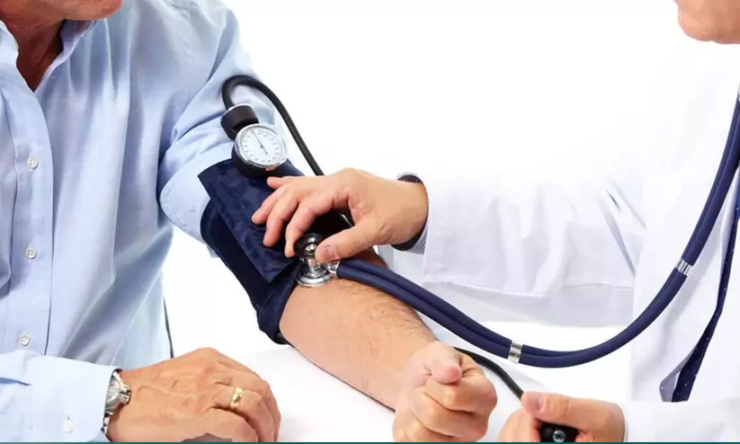 തൊ​ഴി​ലാ​ളി​ക​ൾ​ക്ക്​ സൗ​ജ​ന്യ ആ​രോ​ഗ്യ പ​രി​ശോ​ധ​ന​യു​മാ​യി ഷാ​ർ​ജ