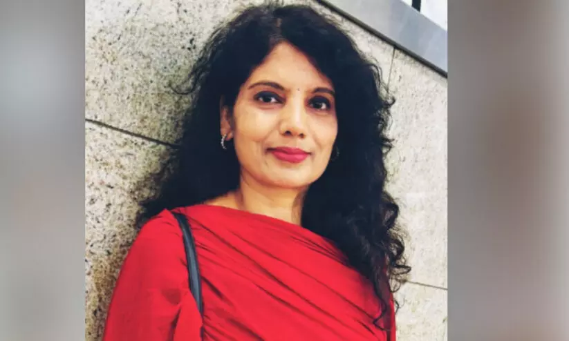 ഒ​ഴു​കു​ന്ന ക​വി​ത