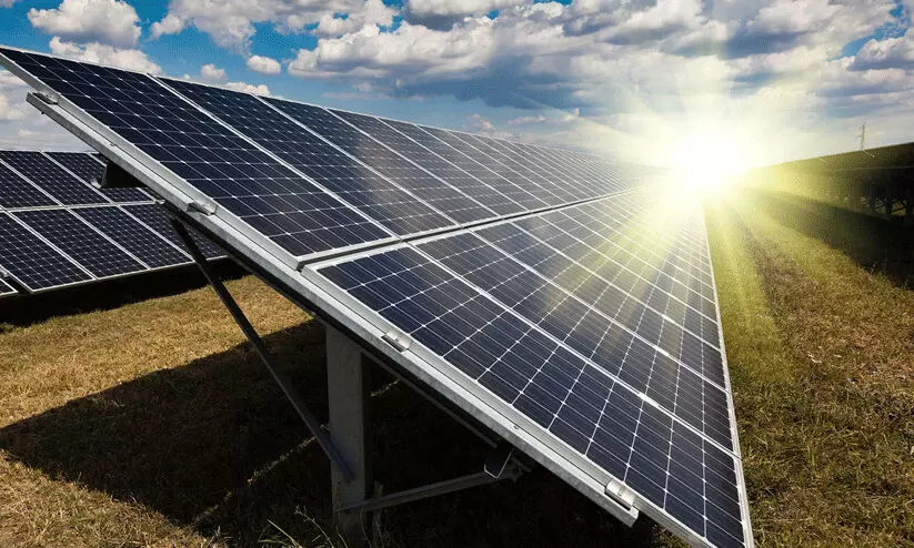 സോളാർ: നിലവിലെ ഉപഭോക്താക്കൾക്ക്​ നെറ്റ്​ മീറ്ററിങ്​ തുടരുമെന്ന്​ കമീഷൻ