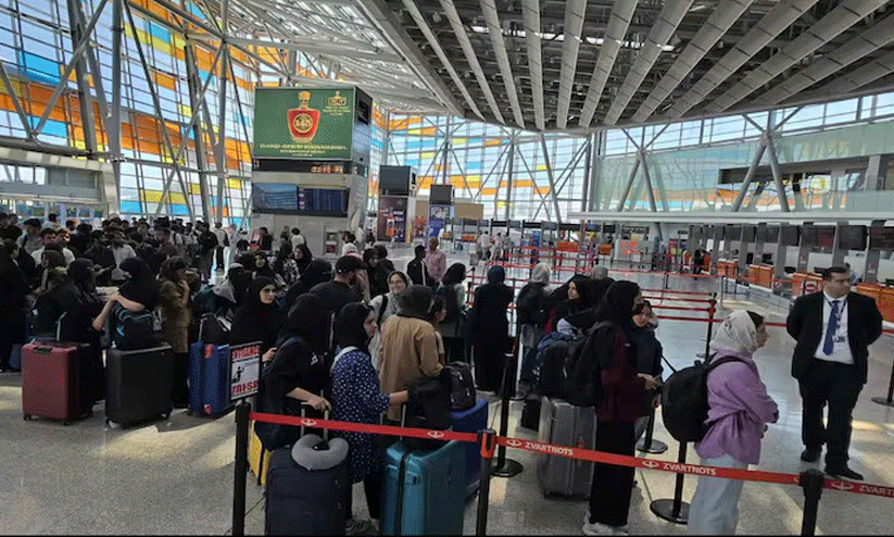 ഇറാൻ വ്യോമപാത തുറന്നു; 1,000 വിദ്യാർഥികളുമായി മൂന്ന് വിമാനങ്ങൾ ഡൽഹിയിലേക്ക്