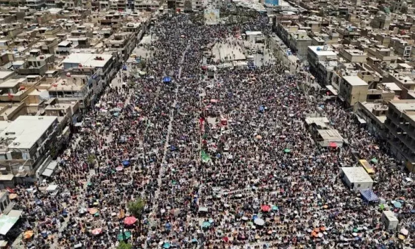 ഇ​റാ​നി​ൽ ല​ക്ഷ​ങ്ങ​ളു​ടെ പ്ര​ക​ട​നം