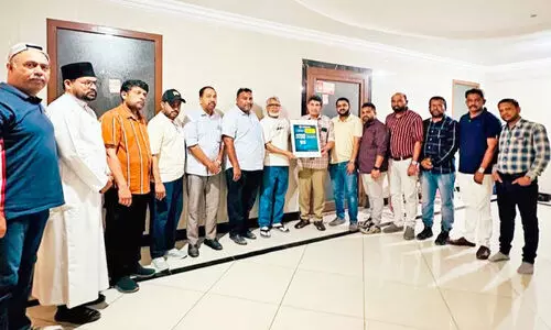 ക​മ്പ്യൂ​ട്ട​ർ കോ​ഴ്സു​മാ​യി കെ.​എം.​സി.​സി കാ​സ​ർ​കോ​ട് ജി​ല്ല ക​മ്മി​റ്റി