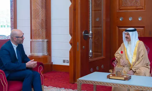 ആ​ഗോ​ള സ​മാ​ധാ​ന സം​വി​ധാ​ന​ങ്ങ​ളി​ൽ ബ​ഹ്‌​റൈ​ൻ ‘പ്ര​ധാ​ന പ​ങ്കാ​ളി’