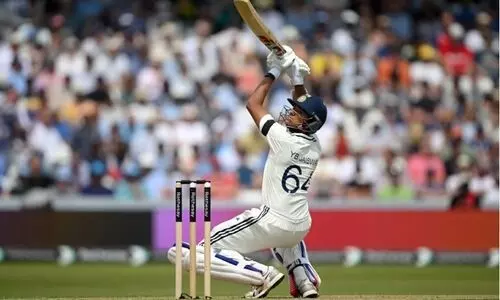 ജയ്സ്വാളിന് അർധ സെഞ്ച്വറി, സംപൂജ്യനായി സായ് സുദർശൻ; ഒന്നാം ടെസ്റ്റിൽ ഇന്ത്യക്ക് ഭേദപ്പെട്ട തുടക്കം