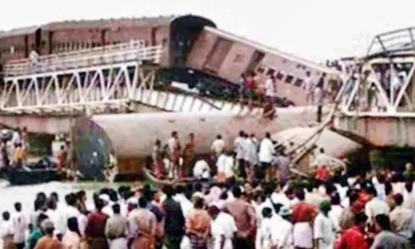 ട്രെയിൻ ദുരന്തത്തിന് നാളെ 24 വയസ്സ്; ദുരന്തം മറക്കാതെ കടലുണ്ടി