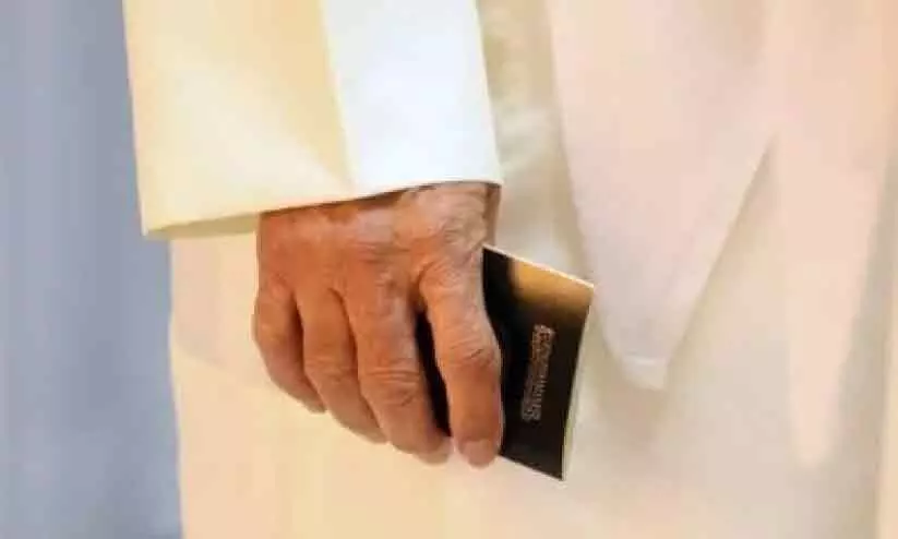 വ്യാജമായി പൗരത്വം നേടിയ തട്ടിപ്പുകൾ കണ്ടെത്തി വ്യാജമായി പൗരത്വം നേടിയ തട്ടിപ്പുകൾ കണ്ടെത്തി