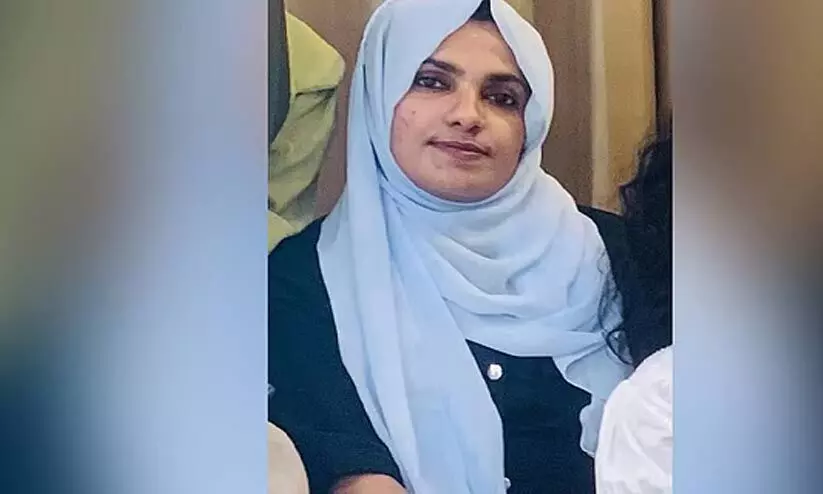 കായലോട് ആത്മഹത്യ: റസീനയുടെ ആൺസുഹൃത്ത് പൊലീസ് സ്റ്റേഷനിൽ ഹാജരായി