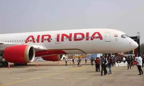 ഷിഫ്റ്റ് തീരുമാനിക്കുന്നതിലുൾപ്പെടെ വീഴ്ച വരുത്തിയ 3 എയർ ഇന്ത്യ ജീവനക്കാരെ പിരിച്ചു വിടാൻ ആവശ്യപ്പെട്ട് ഡി.ജി.സി.എ