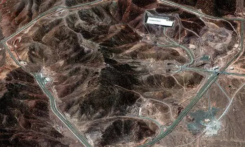 ഇറാനെ ആക്രമിച്ച് അമേരിക്ക; ആക്രമണം നടത്തിയത് ആണവ കേന്ദ്രങ്ങളിൽ