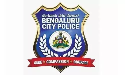 ബം​ഗ​ളൂ​രു ന​ഗ​ര​ത്തി​ലെ ബാ​റു​ക​ളി​ൽ പൊ​ലീ​സ് റെ​യ്ഡ്