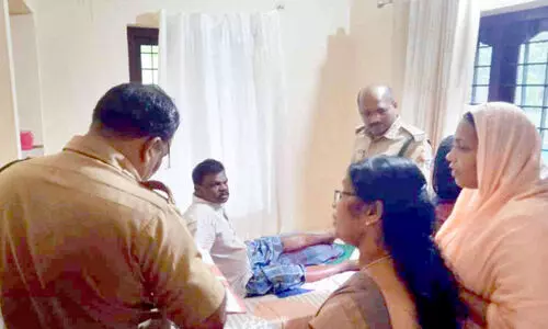 തെക്കൻ പാലയൂരിൽ കുറുനരികളുടെ വിളയാട്ടം;   താൽക്കാലിക ആശ്വാസ ധനം പ്രഖ്യാപിച്ച് നഗരസഭ