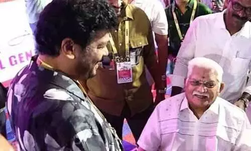 ജഗതി അമ്മ യോഗത്തിനെത്തി; 13 വർഷത്തിനു ശേഷം