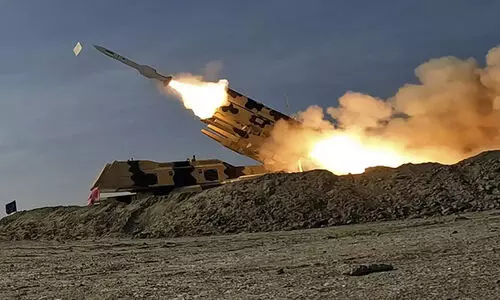 ഇസ്രയേൽ പ്രതിരോധക്കോട്ട പൊളിച്ച് ഖൈബർ മിസൈൽ; തൊടുത്തത് 40ലേറെ എണ്ണം, 10 കേന്ദ്രങ്ങളിൽ സ്ഫോടനം