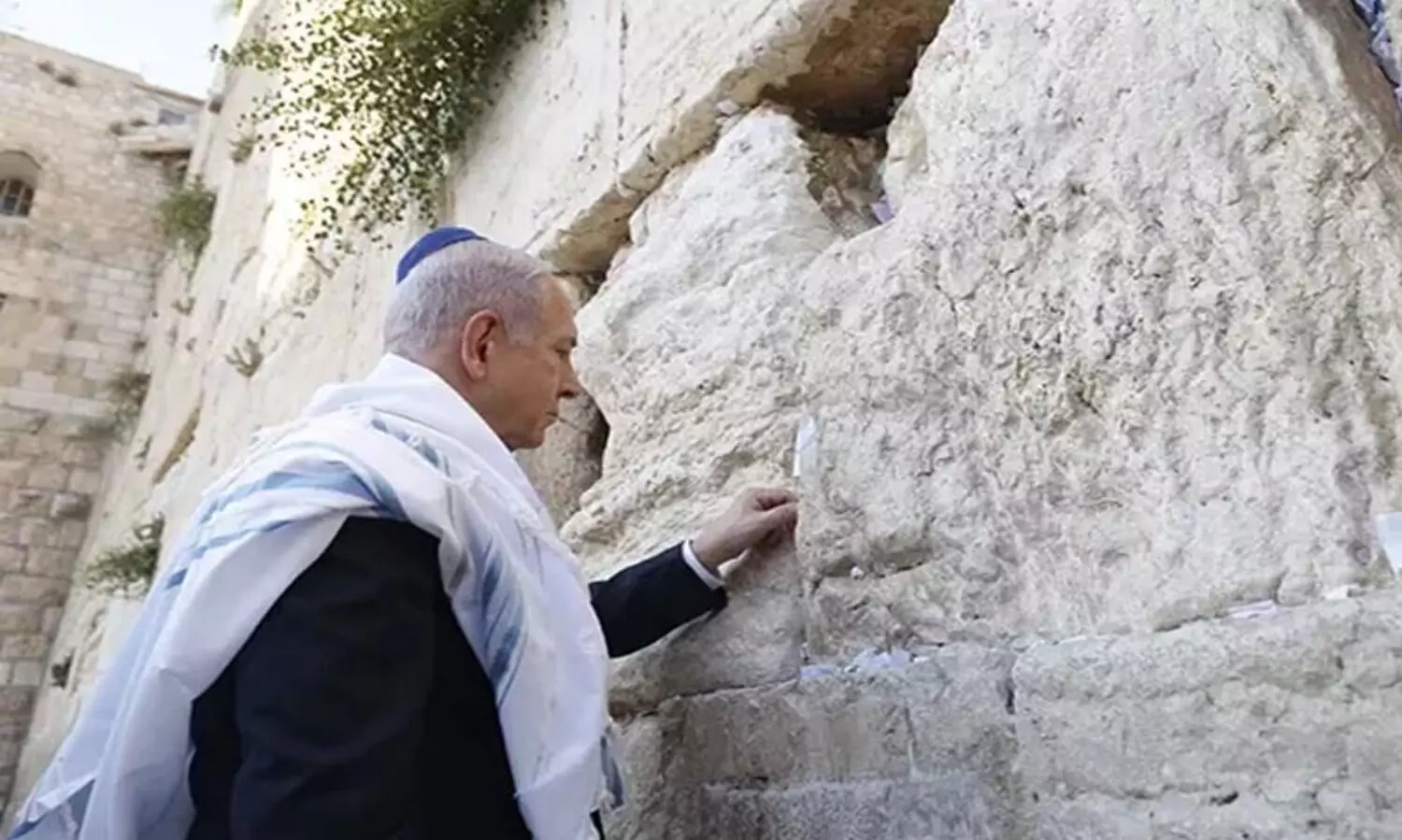 ഇറാനിൽ അമേരിക്ക നടത്തിയ ആക്രമണത്തിന് നന്ദി പറയാൻ പ്രത്യേക പ്രാർഥന നടത്തി നെതന്യാഹുവും ഭാര്യയും