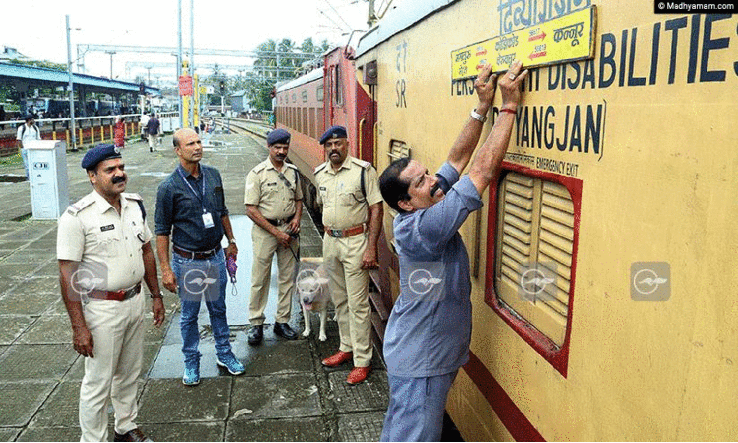 കോഴിക്കോട് -പാലക്കാട് റൂട്ടിൽ പുതിയ ട്രെയിൻ സർവീസ് തുടങ്ങി; സമയക്രമം ഇങ്ങനെ..