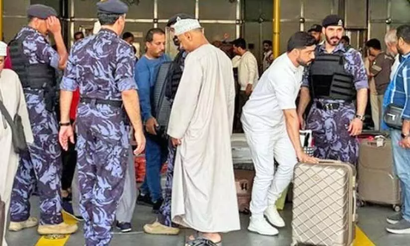 51 ഒ​മാ​നി പൗ​ര​ന്മാ​രെ കൂ​ടി തി​രി​ച്ചെ​ത്തി​ച്ചു