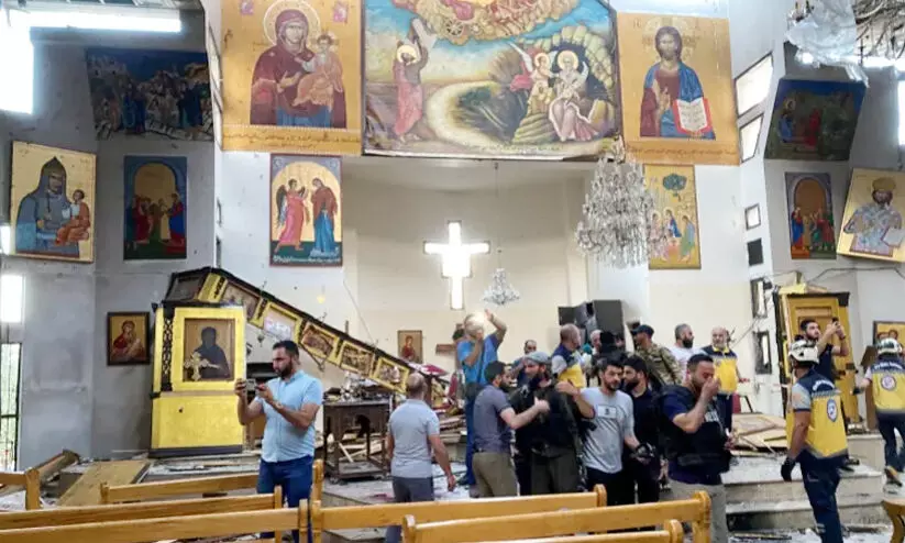 സിറിയയിൽ ക്രിസ്ത്യൻ പള്ളിയിൽ ചാവേറാക്രമണം; 22 പേർ കൊല്ലപ്പെട്ടു, നിരവധി പേർക്ക് പരിക്ക് സിറിയയിൽ ക്രിസ്ത്യൻ പള്ളിയിൽ ചാവേറാക്രമണം; 22 പേർ കൊല്ലപ്പെട്ടു, നിരവധി പേർക്ക് പരിക്ക്