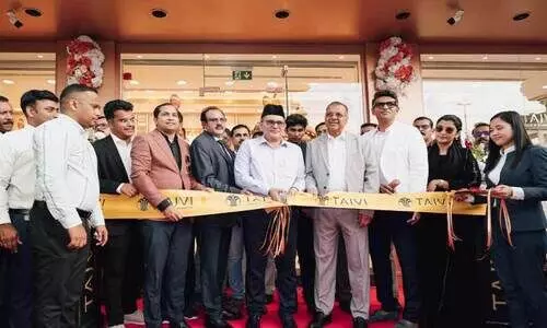 ദു​ബൈ​യി​ൽ താ​ജ്‌​വി ഗോ​ൾ​ഡ് പു​തി​യ ര​ണ്ട് സ്റ്റോ​റു​ക​ൾ ആ​രം​ഭി​ച്ചു