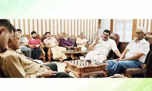 ഇ​ന്ന് അ​ന്താ​രാ​ഷ്ട്ര പൊ​തു​സേ​വ​ന ദി​നം; രാ​ജീ​വ് ഗാ​ന്ധി ക​ൾ​ച​റ​ൽ ഫൗ​ണ്ടേ​ഷ​ൻ സേ​വ​ന രം​ഗ​ത്ത് നി​സ്തു​ല മാ​തൃ​ക