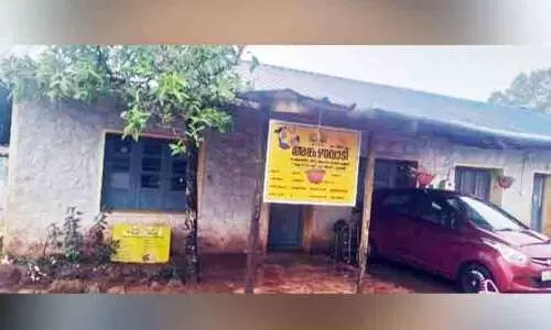 അധികൃതരുടെ അനാസ്ഥ; അംഗൻവാടി കെട്ടിടം ചുവപ്പുനാടയിൽ കുരുങ്ങി