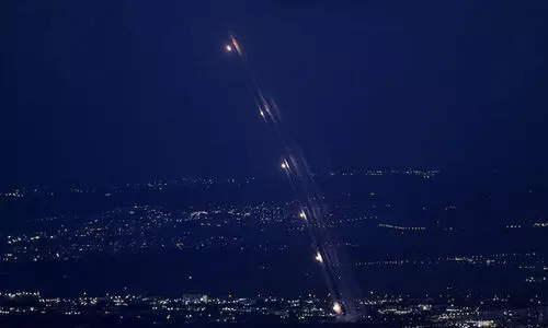 ഇസ്രായേലിന് നേരെ വീണ്ടും ഇറാന്റെ ആക്രമണം; 15 മിസൈലുകൾ തൊടുത്തു