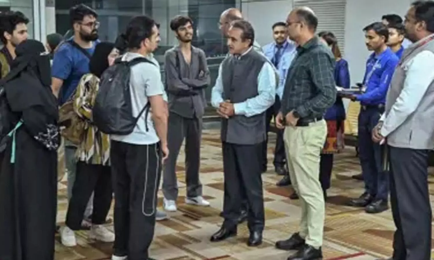 ഇസ്രാ​​േയലിൽനിന്ന് 31, ഇറാനിൽനിന്ന് 14 മലയാളികളെ ഒഴിപ്പിച്ചു