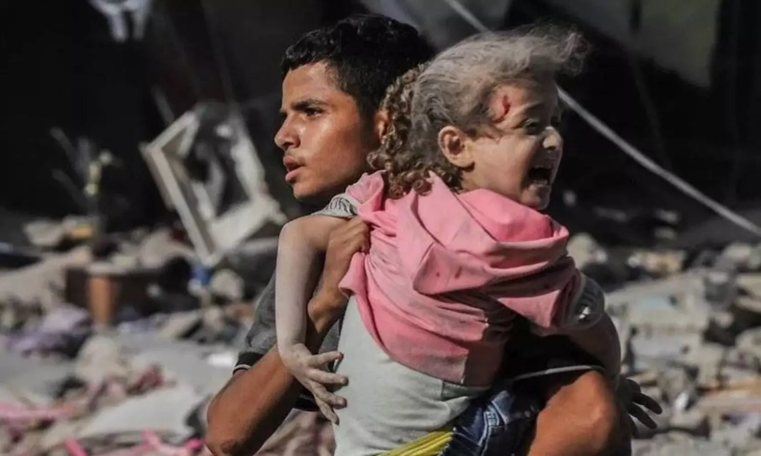 ഗസ്സയിൽ സ​ഹാ​യ ട്ര​ക്കു​ക​ൾ​ക്കാ​യി കാ​ത്തു​നി​ന്ന ആ​ളു​ക​ൾ​ക്ക് നേ​രെ ആക്രമണം, 25 മരണം