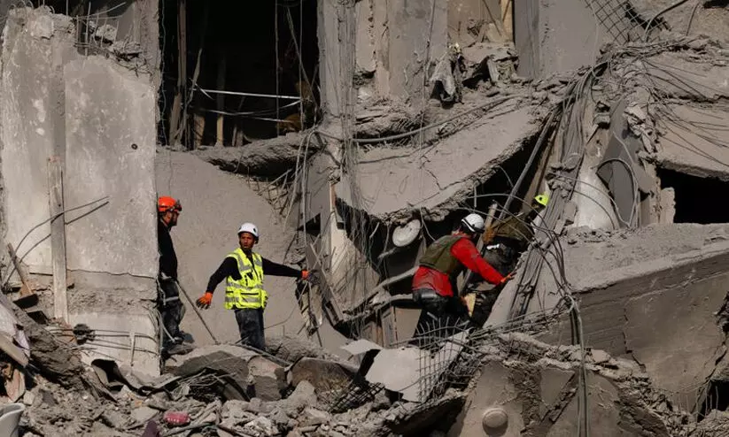 ഇസ്രായേൽ-ഇറാൻ യുദ്ധത്തിന് താൽക്കാലിക വിരാമം; വെടിനിർത്തൽ അംഗീകരിച്ച് ഇരുരാജ്യങ്ങളും ഇസ്രായേൽ-ഇറാൻ യുദ്ധത്തിന് താൽക്കാലിക വിരാമം; വെടിനിർത്തൽ അംഗീകരിച്ച് ഇരുരാജ്യങ്ങളും