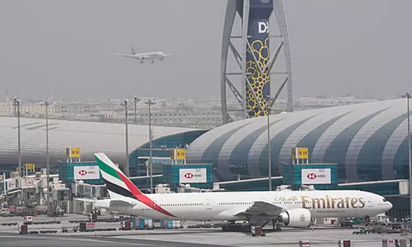 യു.എ.ഇയിൽ വിമാന സർവീസുകൾ സാധാരണ നിലയിൽ; മിക്ക സർവീസുകളും ബുധനാഴ്ചയോടെ പുനഃസ്ഥാപിക്കപ്പെടുമെന്ന്​ എയർ ഇന്ത്യ