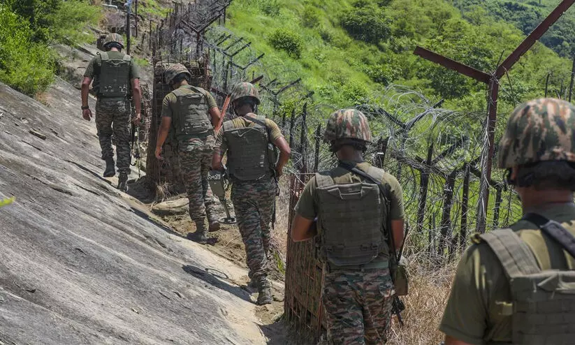 പ്രതിരോധ സംവിധാനങ്ങൾ; 2,000 കോടിയുടെ കരാറിന് അനുമതി പ്രതിരോധ സംവിധാനങ്ങൾ; 2,000 കോടിയുടെ കരാറിന് അനുമതി