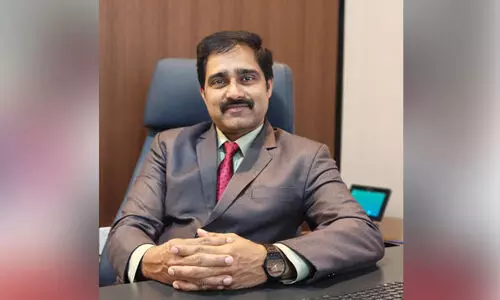 ‘ബി​സ്ന​സ് എ​ലൈ​റ്റ് ഓ​ഫ് ദ ​ഇ​യ​ർ അ​വാ​ർ​ഡ്’ ഡോ. ​ശ്രീ​രാ​ജ് ചെ​റു​കാ​ട്ടി​ന്