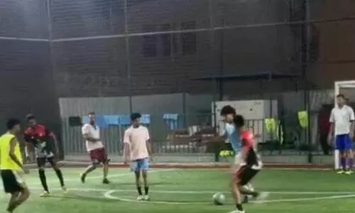 സൗ​ഹൃ​ദ ഫു​ട്​​ബാ​ൾ മ​ത്സ​രം സം​ഘ​ടി​പ്പി​ച്ചു